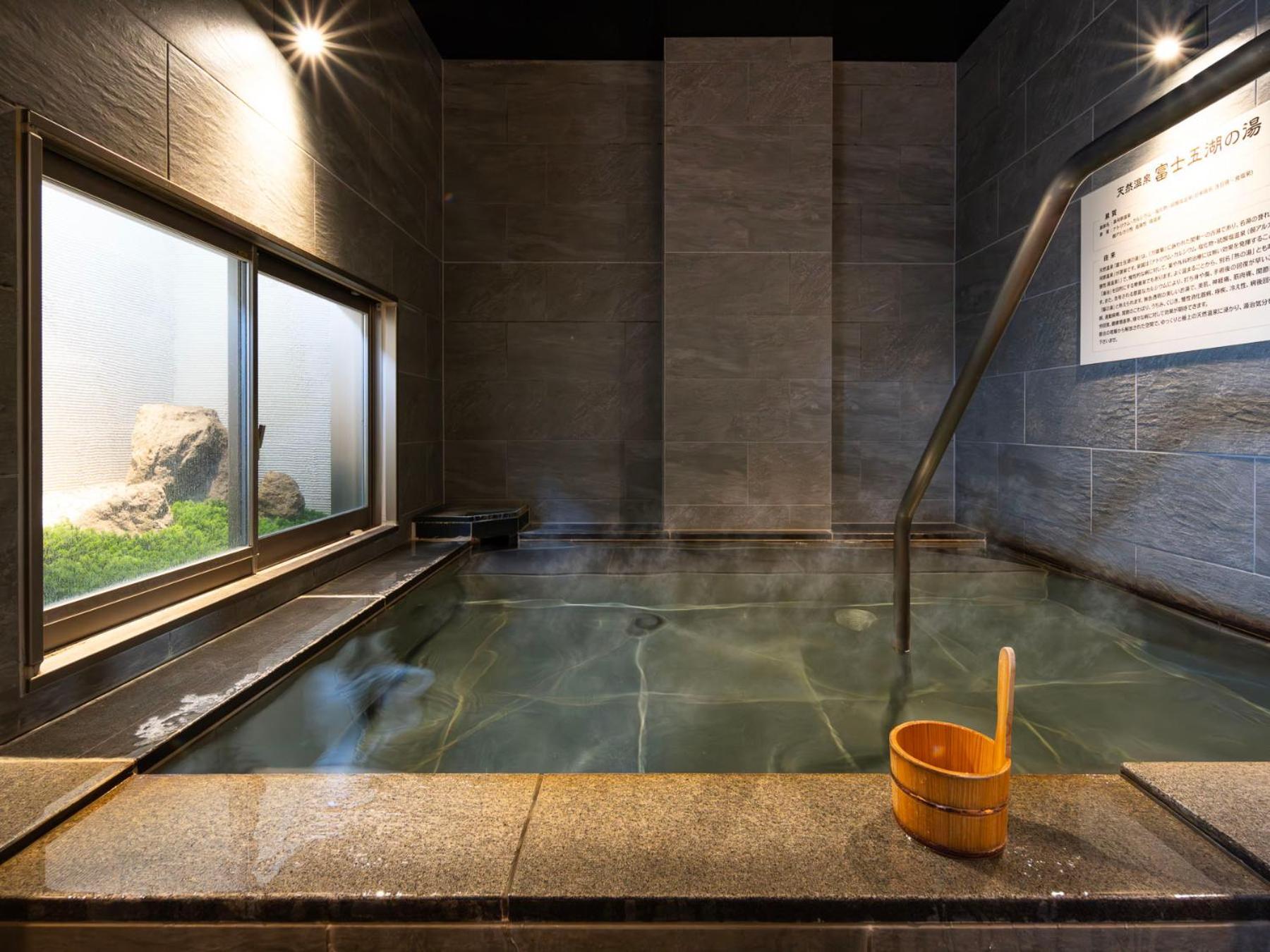Super Hotel Fujikawaguchiko Tennenonsen Zewnętrze zdjęcie